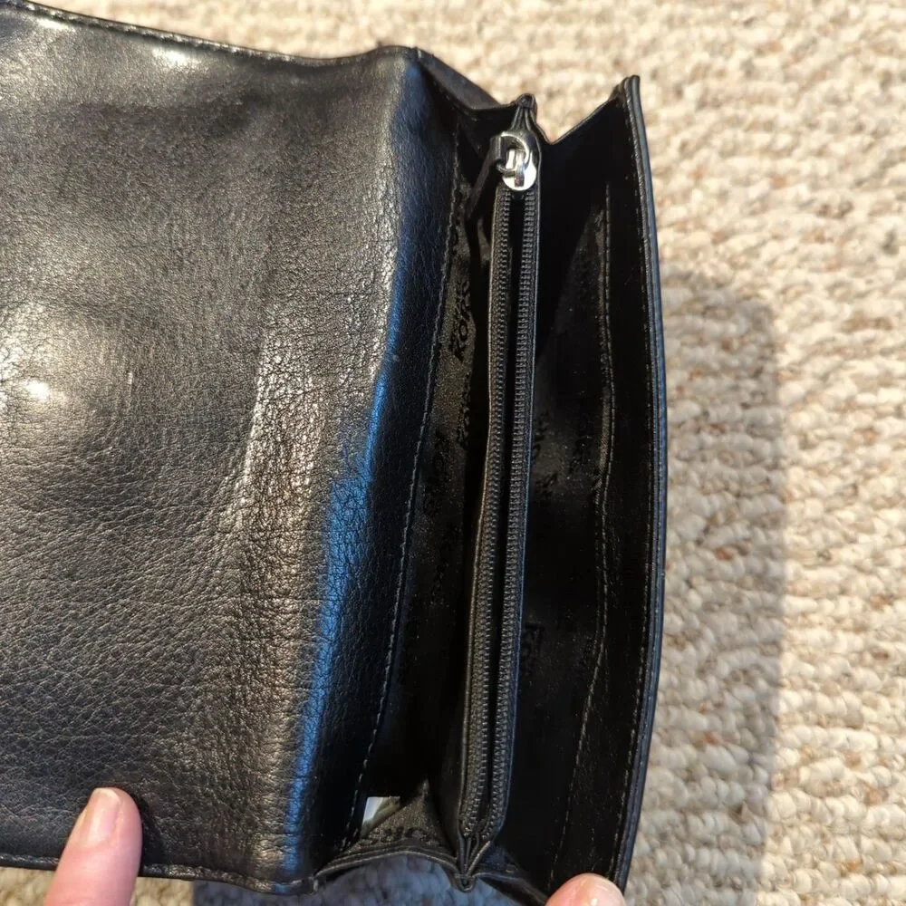 Michael Kors Brookville Carryall Leather Wallet Black Snap Change Pouch